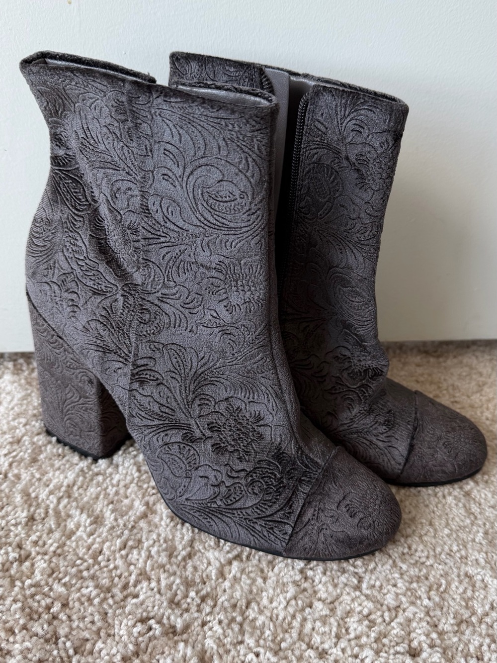 Marc Fisher Women's Gray Embossed Floral Block Heel Ankle Boots